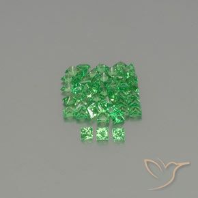 Shop natural 2.37ct 鮮やかなグリーン ツァボライトガーネット gems, 四角形, from タンザニア at GemSelect. In stock, global shipping!