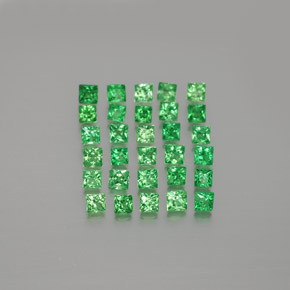 1.62カラットの天然鮮やかなグリーンツァボライトガーネット（2×1.9 mm・四角）
