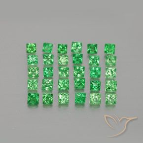 Shop natural 1.73ct 鮮やかなグリーン ツァボライトガーネット gems, 四角形, from タンザニア at GemSelect. In stock, global shipping!