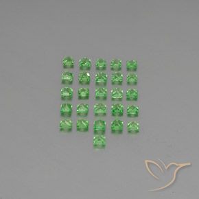 Shop natural 2.06ct 鮮やかなグリーン ツァボライトガーネット gems, 四角形, from タンザニア at GemSelect. In stock, global shipping!