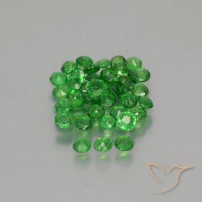 Shop natural 2.37ct ミディアムグリーン ツァボライトガーネット gems, ラウンド, from タンザニア at GemSelect. In stock, global shipping!