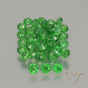Shop natural 2.76ct ミディアムグリーン ツァボライトガーネット gems, ラウンド, from タンザニア at GemSelect. In stock, global shipping!