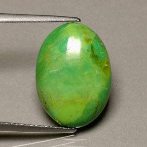 5.72カラットの天然アップルグリーンターコイズ（18.2×13.2 mm・オーバルカット）