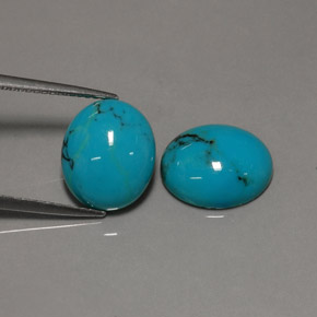 カラットの天然ブルーターコイズ（12.1×10.1 mm・オーバルカット）