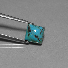 1.86カラットの天然ブルーターコイズ（8.1×7.9 mm・四角）