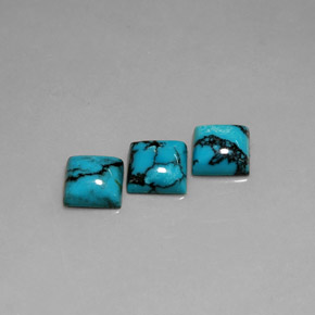 カラットの天然ブルーターコイズ（8.2×8.2 mm・四角）