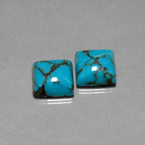 カラットの天然ブルーターコイズ（8.1×8 mm・四角）