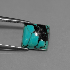 1.65カラットの天然緑がかった青ターコイズ（8.1×7.9 mm・四角）