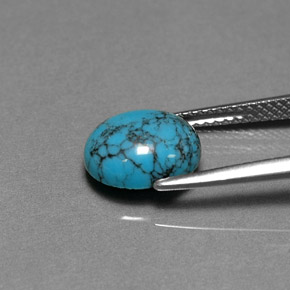1.91カラットの天然ブルーターコイズ（10×8.1 mm・オーバルカット）