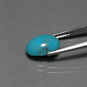 2.08カラットの天然ブルーグリーンターコイズ（10.2×8.1 mm・オーバルカット）