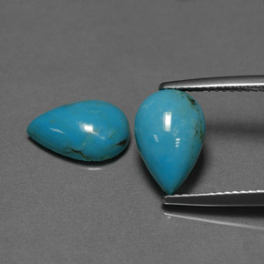 カラットの天然ブルーターコイズ（12×8.1 mm・洋梨の形）