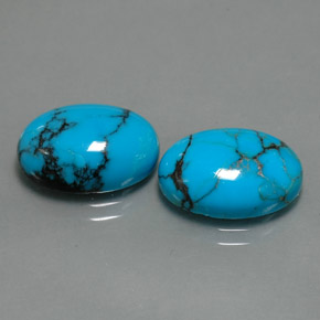 カラットの天然ブルーターコイズ（14.1×10.1 mm・オーバルカット）