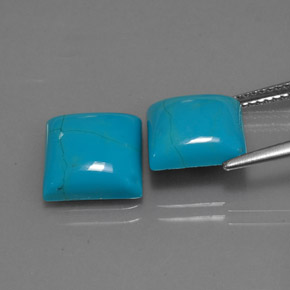 カラットの天然ブルーターコイズ（10.1×10 mm・四角）