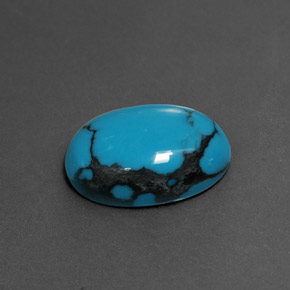 4.55カラットの天然ブルーターコイズ（14.1×10.1 mm・オーバルカット）