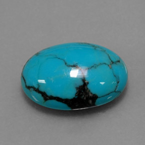 3.95カラットの天然ブルーターコイズ（14×9.8 mm・オーバルカット）