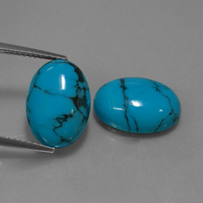 カラットの天然ブルーターコイズ（14.1×10.2 mm・オーバルカット）
