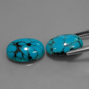 カラットの天然ブルーターコイズ（13.9×9.9 mm・オーバルカット）