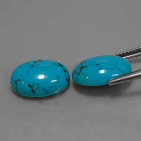 カラットの天然ブルーターコイズ（14×10 mm・オーバルカット）