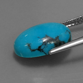 3.78カラットの天然ブルーターコイズ（13.8×9.8 mm・オーバルカット）