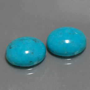 カラットの天然ブルーターコイズ（12.1×10.1 mm・オーバルカット）