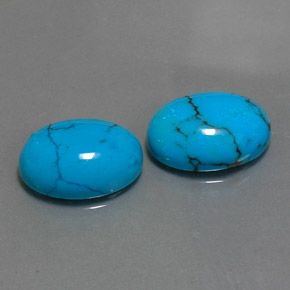 カラットの天然ブルーターコイズ（13.9×10.1 mm・オーバルカット）