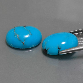 カラットの天然ブルーターコイズ（14.1×10.2 mm・オーバルカット）