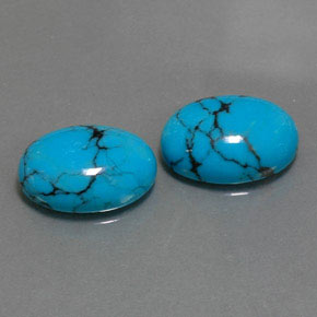 カラットの天然ブルーターコイズ（14.1×10.2 mm・オーバルカット）