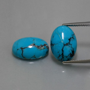 カラットの天然ブルーターコイズ（14×10.1 mm・オーバルカット）