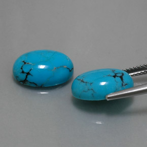 カラットの天然ブルーターコイズ（14.1×10.2 mm・オーバルカット）