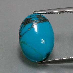 3.83カラットの天然ブルーターコイズ（14×10.1 mm・オーバルカット）