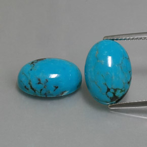 カラットの天然ブルーターコイズ（14.1×10.1 mm・オーバルカット）