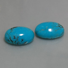 カラットの天然ブルーターコイズ（14.1×10.1 mm・オーバルカット）