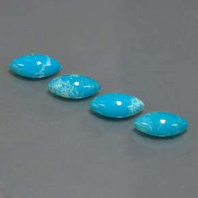 カラットの天然ブルーターコイズ（10×5.1 mm・マーキス）