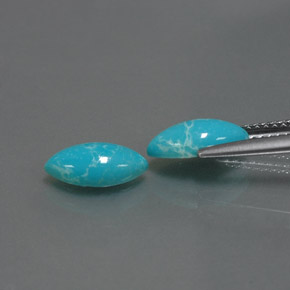 カラットの天然ブルーターコイズ（10.1×5.1 mm・マーキス）