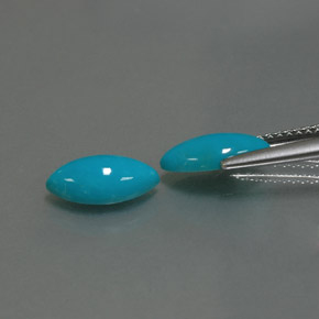 カラットの天然ブルーターコイズ（10.1×5.1 mm・マーキス）