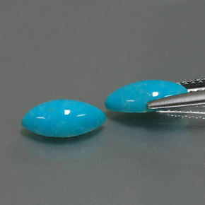カラットの天然ブルーターコイズ（10×5.1 mm・マーキス）