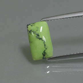 1.26カラットの天然イエローグリーンターコイズ（9.9×5.9 mm・バゲット）