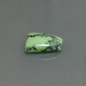 1.99カラットの天然イエローグリーンターコイズ（11.2×8.6 mm・ファンシーシェイプ）