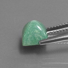 2.43カラットの天然グリーンターコイズ（7.2×7.1 mm・四角）