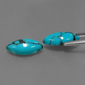 カラットの天然ブルーターコイズ（11.9×6 mm・マーキス）