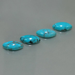 カラットの天然ブルーターコイズ（11.9×6 mm・マーキス）