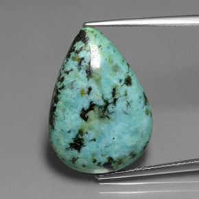 13.34カラットの天然ブルーグリーンターコイズ（22.9×16.1 mm・洋梨の形）