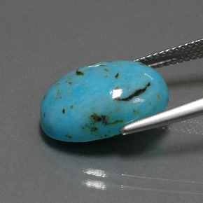 6.96カラットの天然ブルーターコイズ（16.3×12 mm・オーバルカット）