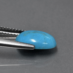 1.74カラットの天然ブルーターコイズ（11.1×7.3 mm・オーバルカット）