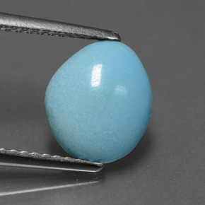0.91カラットの天然ブルーターコイズ（9.9×8.4 mm・ファンシーシェイプ）