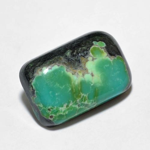 5.93カラットの天然マルチカラーターコイズ（15×9.9 mm・クッションカット）