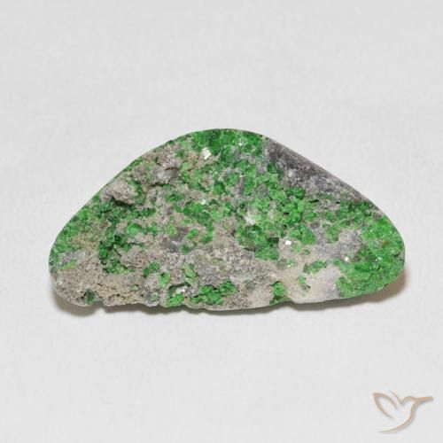 18.60ct 天然 Deep Earthy Green ウバロバイト ガーネットドゥルージー, ファンシー, オペーク