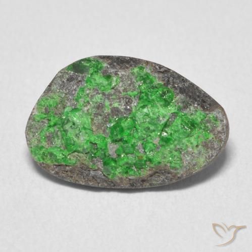4.88ct 天然 ライムグリーン ウバロバイト ガーネットドゥルージー, ファンシー, オペーク