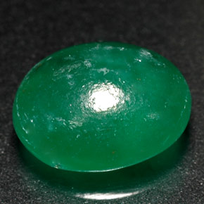 1.91カラットの天然グリーンベルダイト（8.9×7 mm・透明）