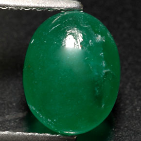 1.91カラットの天然グリーンベルダイト（8.9×7 mm・透明）